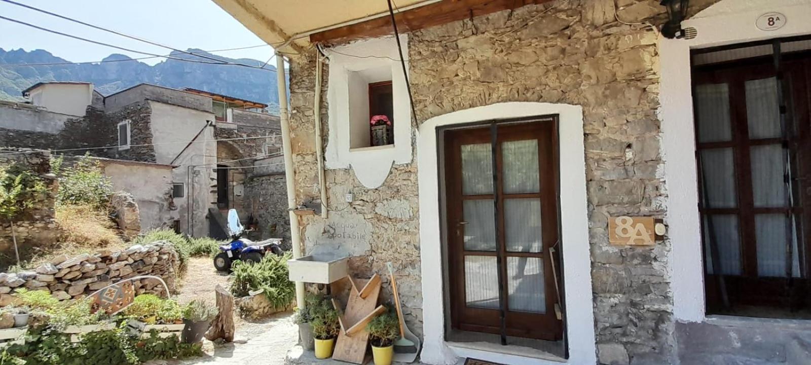 B&B 8A Castelbianco Colletta Εξωτερικό φωτογραφία
