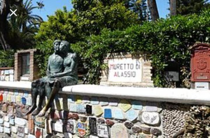 B&B 8A Castelbianco Colletta Εξωτερικό φωτογραφία