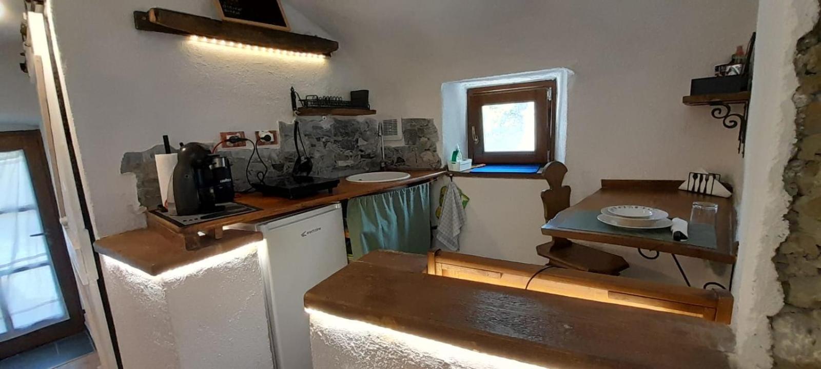 B&B 8A Castelbianco Colletta Εξωτερικό φωτογραφία